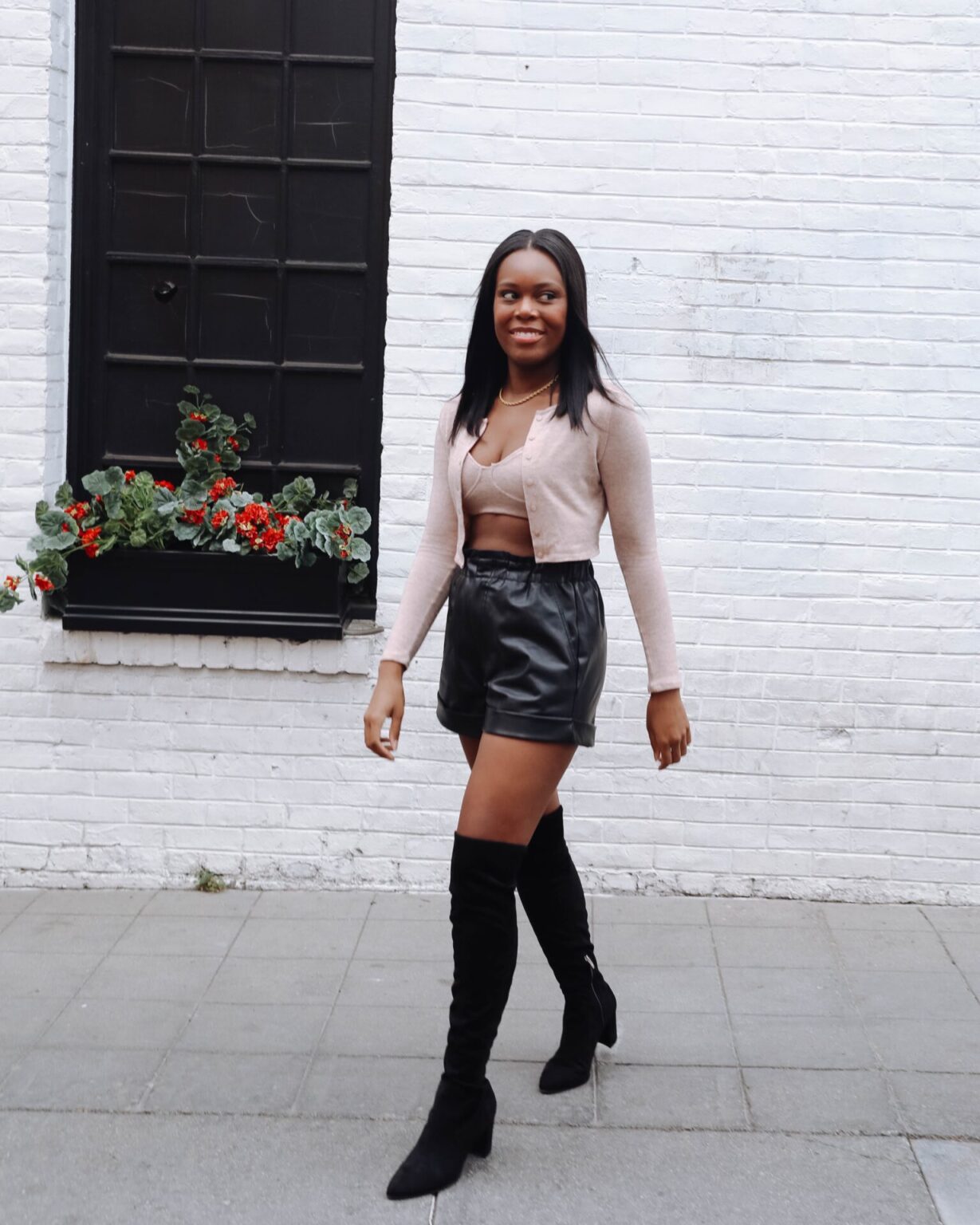 How to Wear Leather Shorts in the Fall - Le Fab Chic